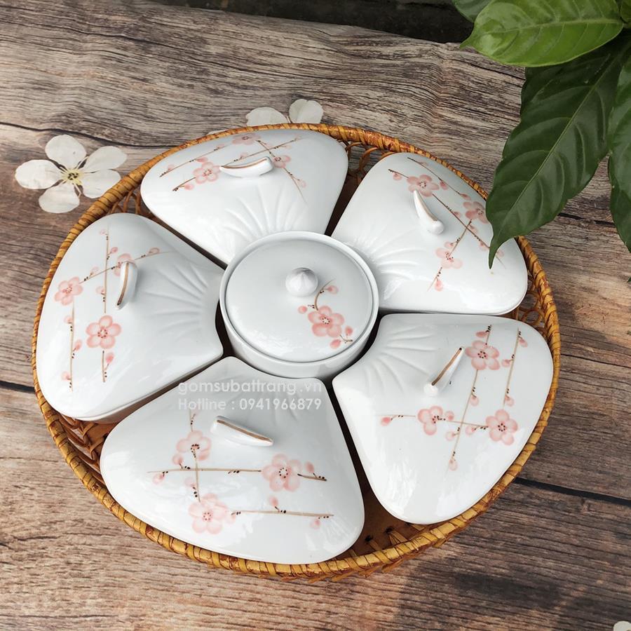 Bộ mứt Tết - Quà tặng sang trọng, ý nghĩa khó chối từ