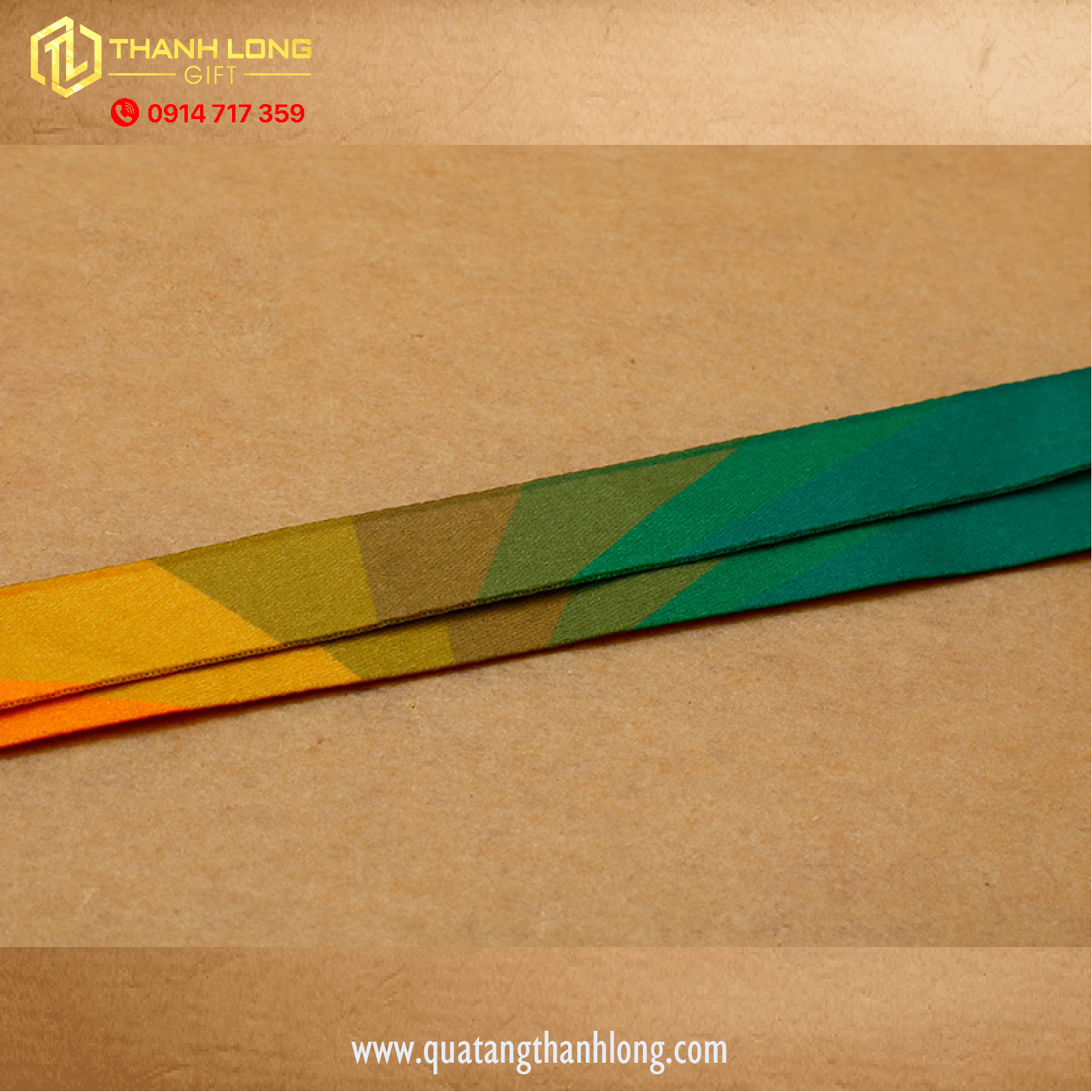 Dây đeo bảng tên có khóa an toàn móc nhựa dẻo in theo yêu cầu