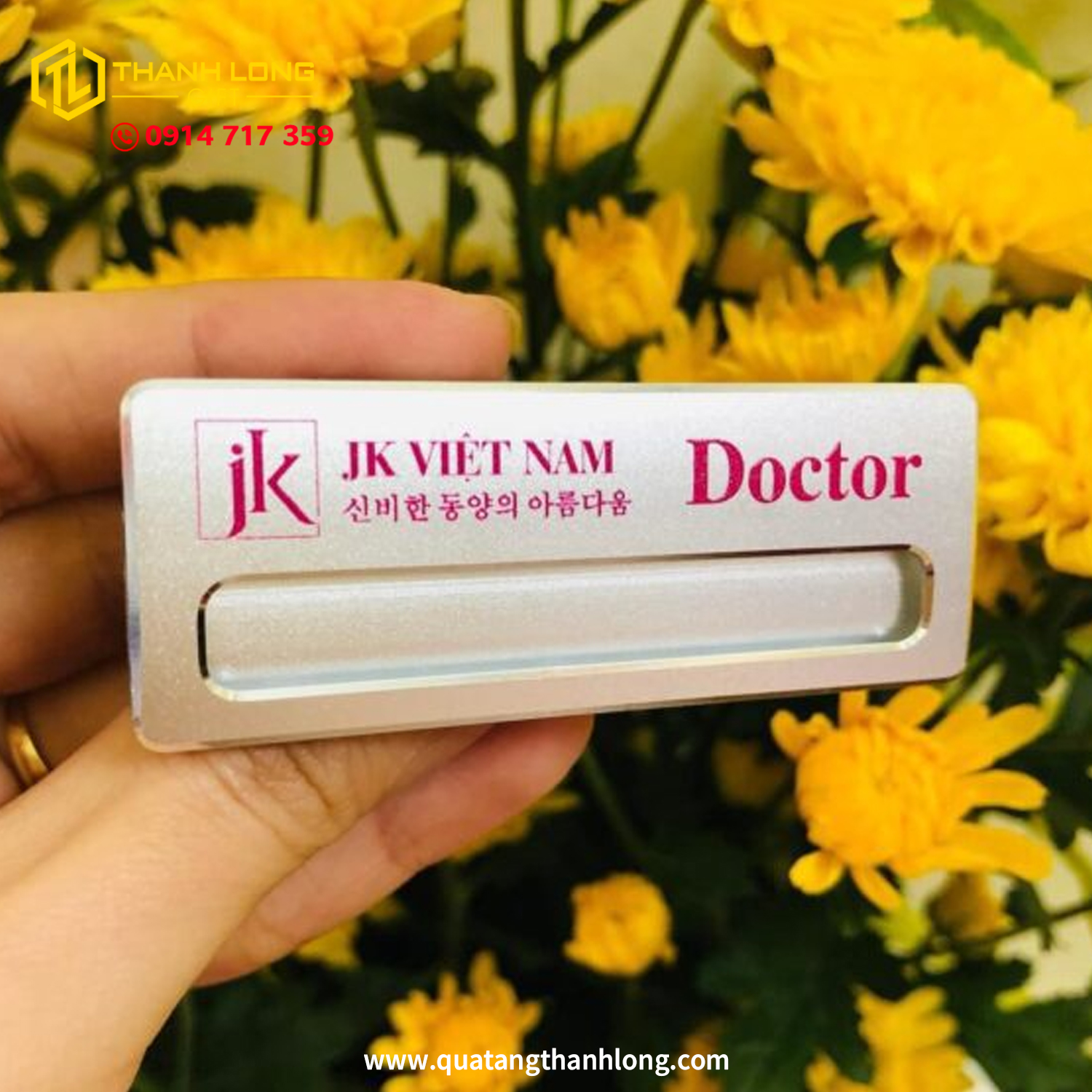 Bảng Tên Nhân Viên Thay Tên - Chất Lượng Cao, In Ấn Theo Yêu Cầu