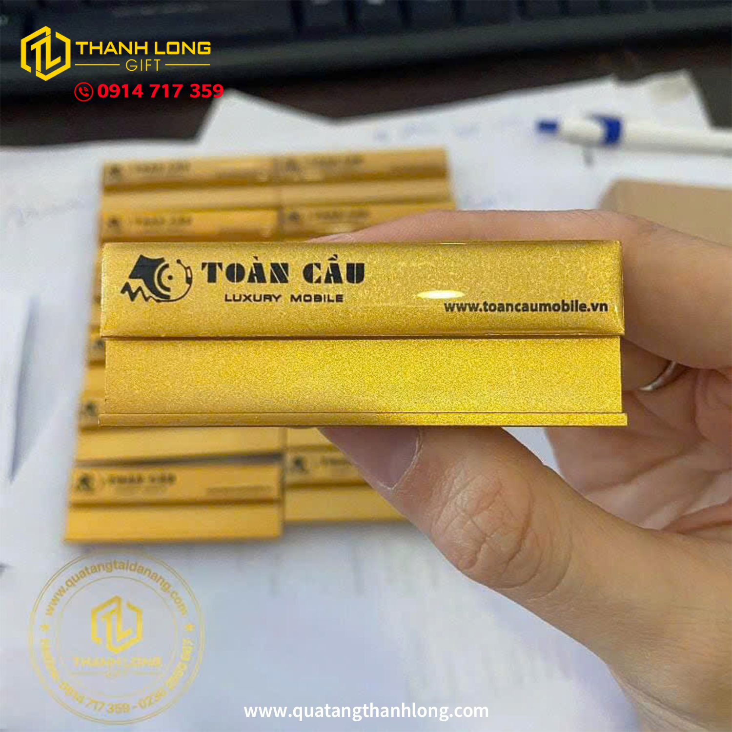 Bảng Tên Nhân Viên Giá Rẻ - Thiết Kế Theo Yêu Cầu Từ Quà Tặng Thanh Long