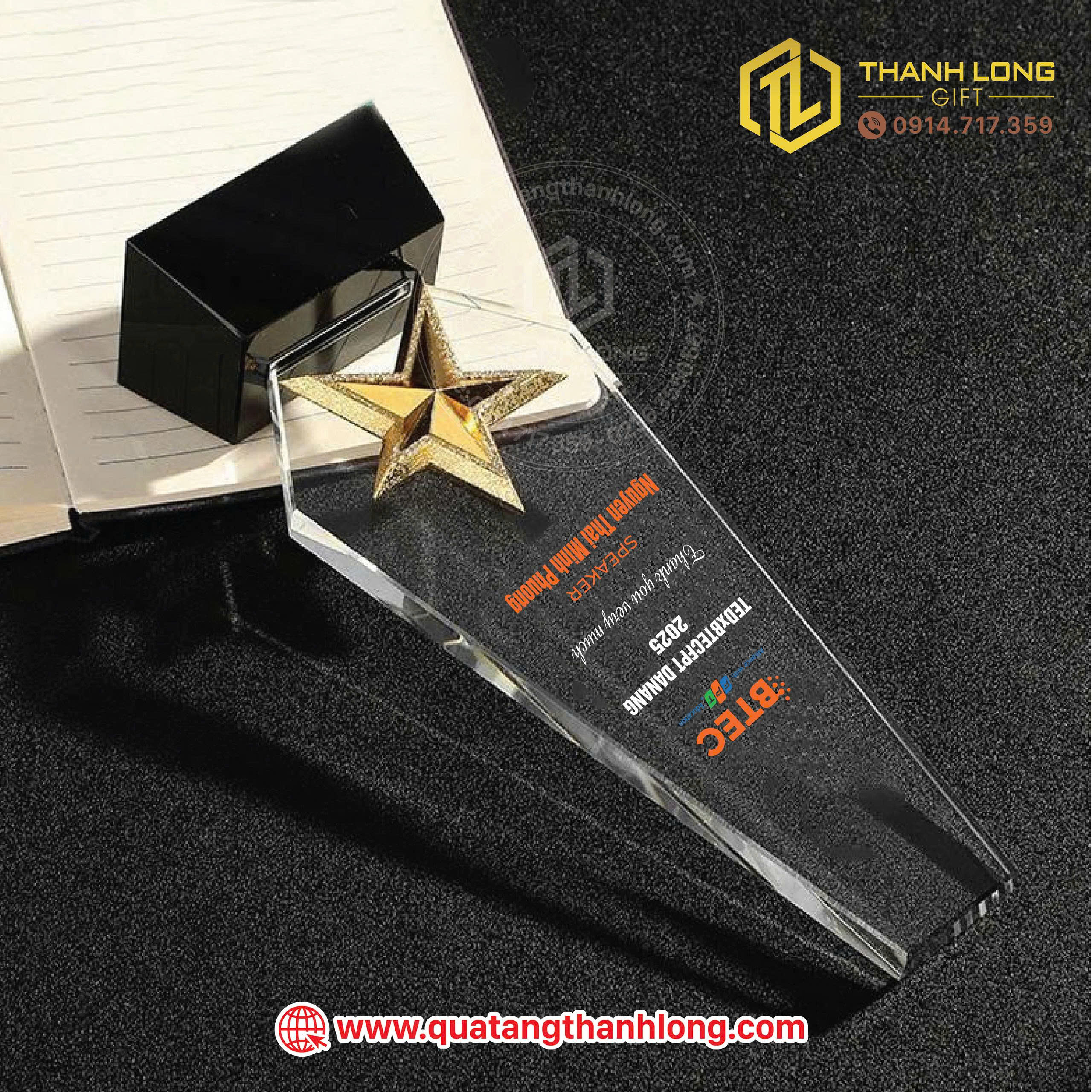 Cúp vinh danh ngôi sao kim loại