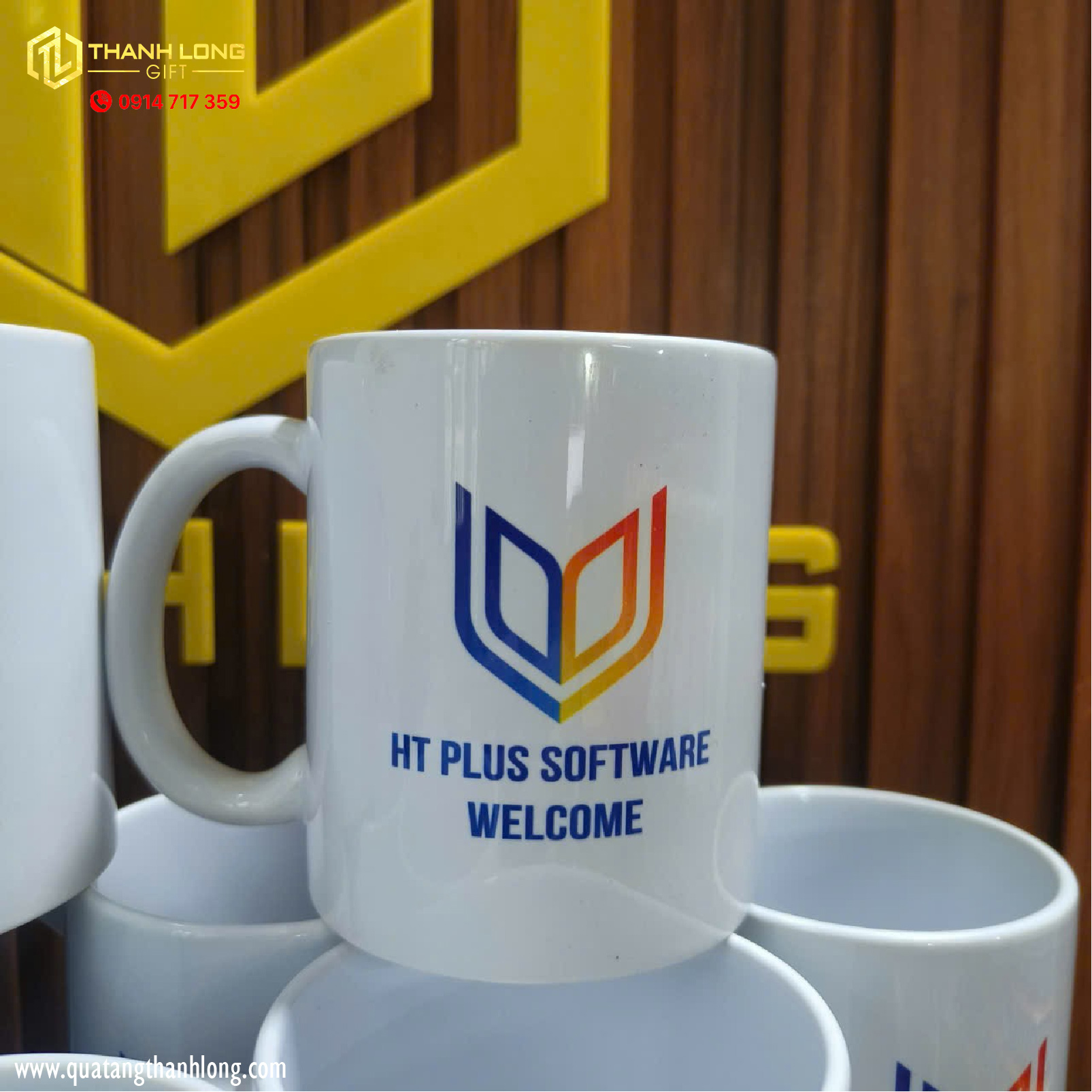 LY SỨ IN LOGO - HT PLUS