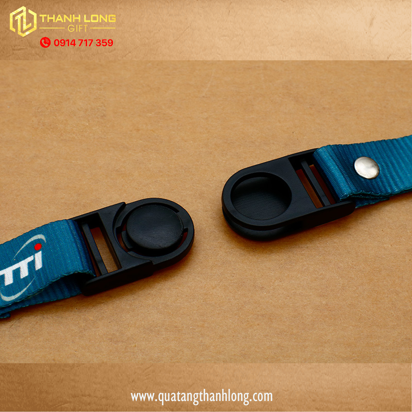 Dây đeo thẻ nhân viên móc nối xoay - in theo yêu cầu