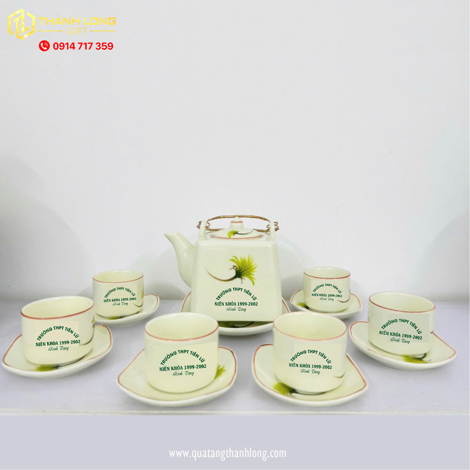 Bộ ấm chén sứ Vuông hoa vàng