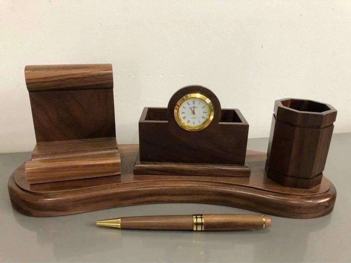 Quà gỗ để bàn cao cấp