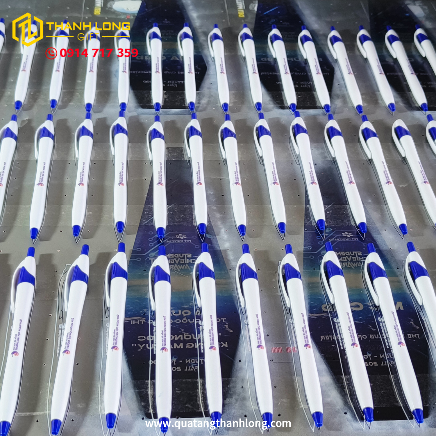 Bút Bi In Logo BP521 Giá Rẻ In Theo Yêu Cầu