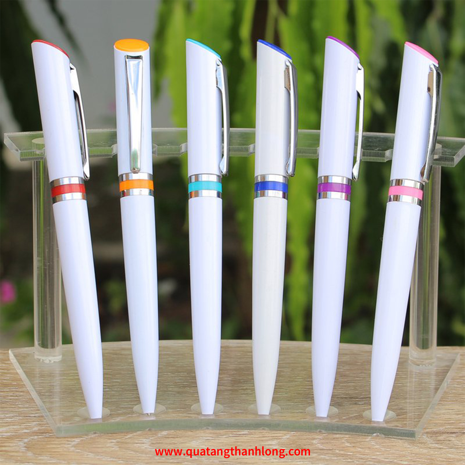 Bút Bi Nhựa BP-0914 In Logo Đẹp Giá Rẻ