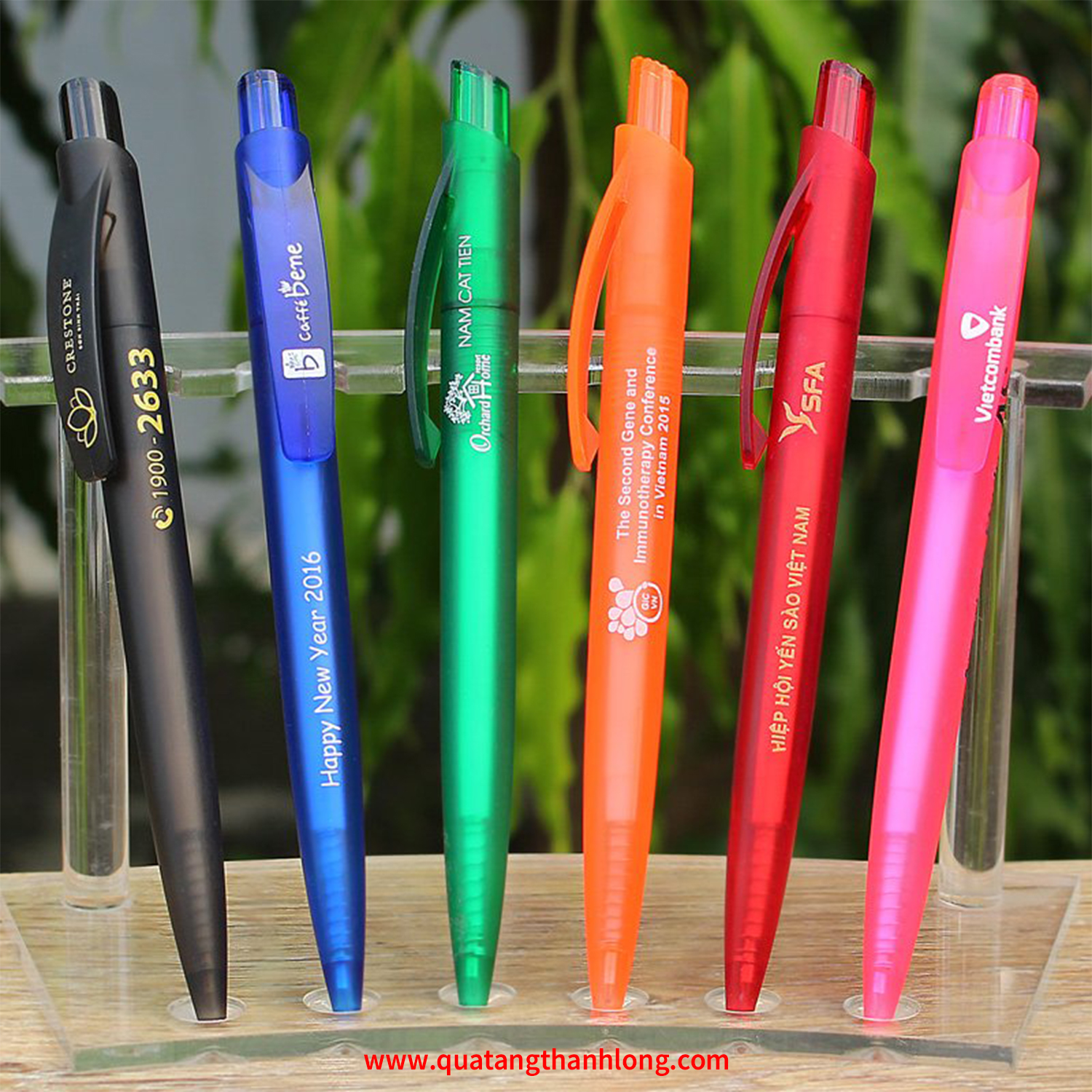 Bút Bi Nhựa BP-3802D In Logo Giá Tốt