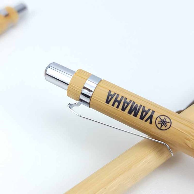 Bút bi tre in logo theo yêu cầu BP5283