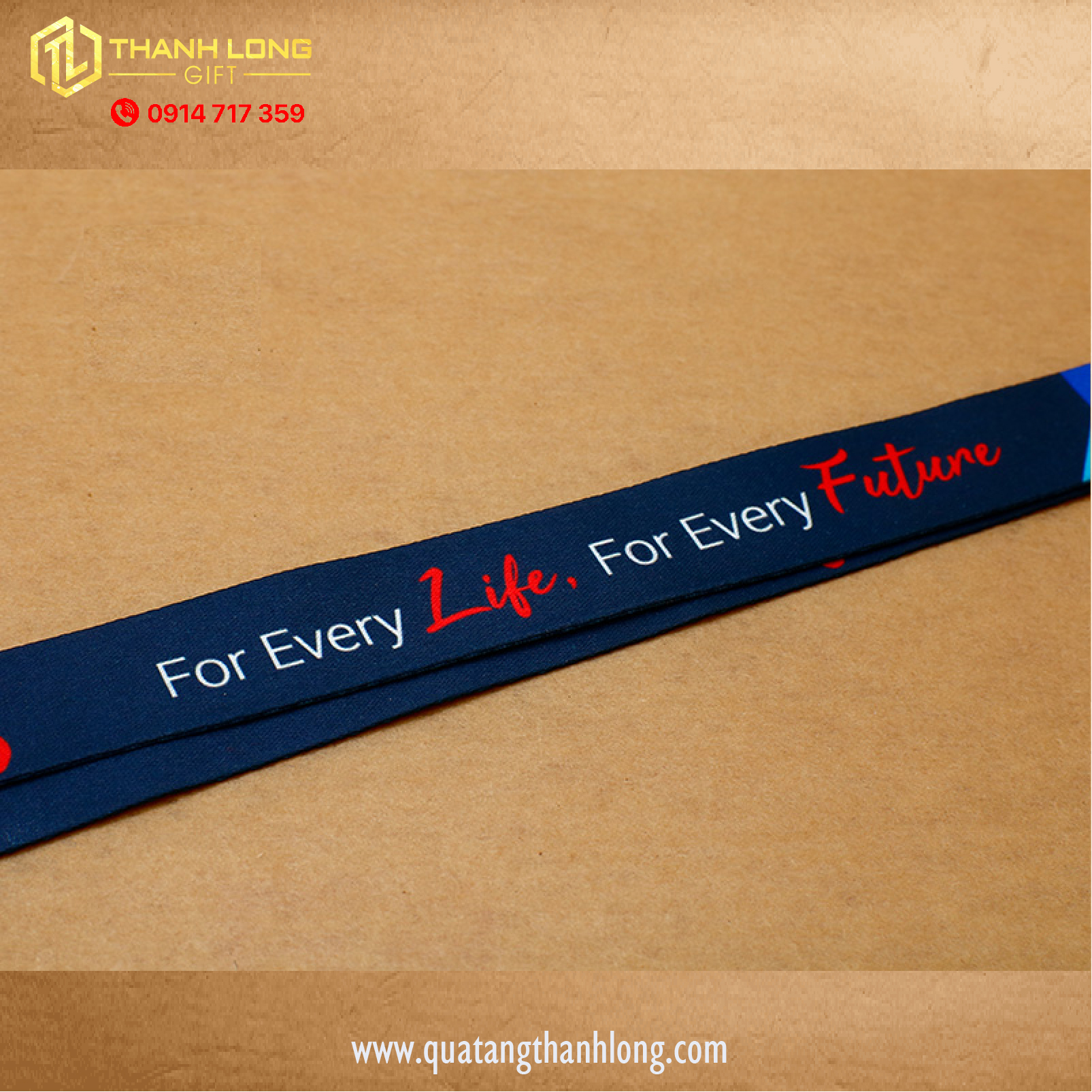 In dây đeo thẻ rộng 2cm in theo cầu