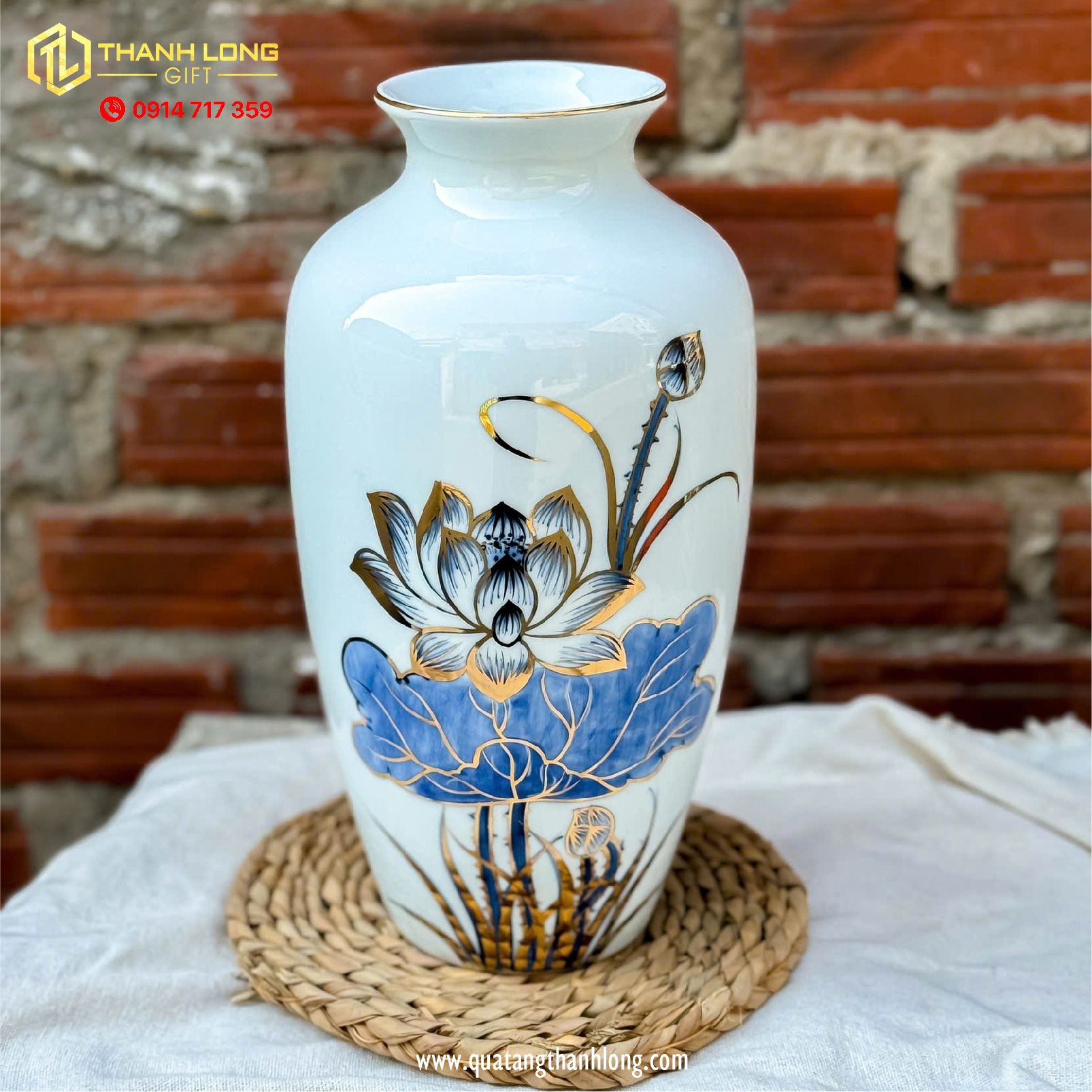 Bình Hoa Sứ họa tiết Hoa Sen và Hoa Sen Ánh Kim  - In logo theo yêu cầu