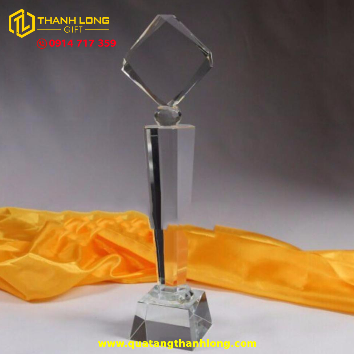 Cúp Pha Lê Hình Thoi Vuông
