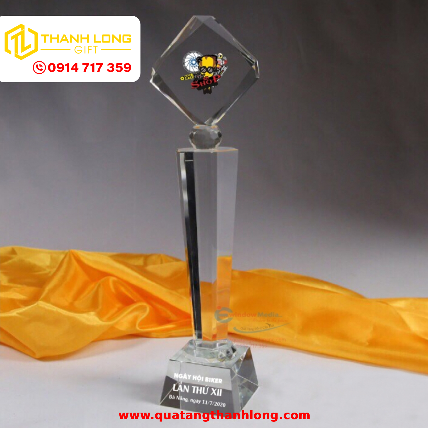 Cúp Pha Lê Hình Thoi Vuông