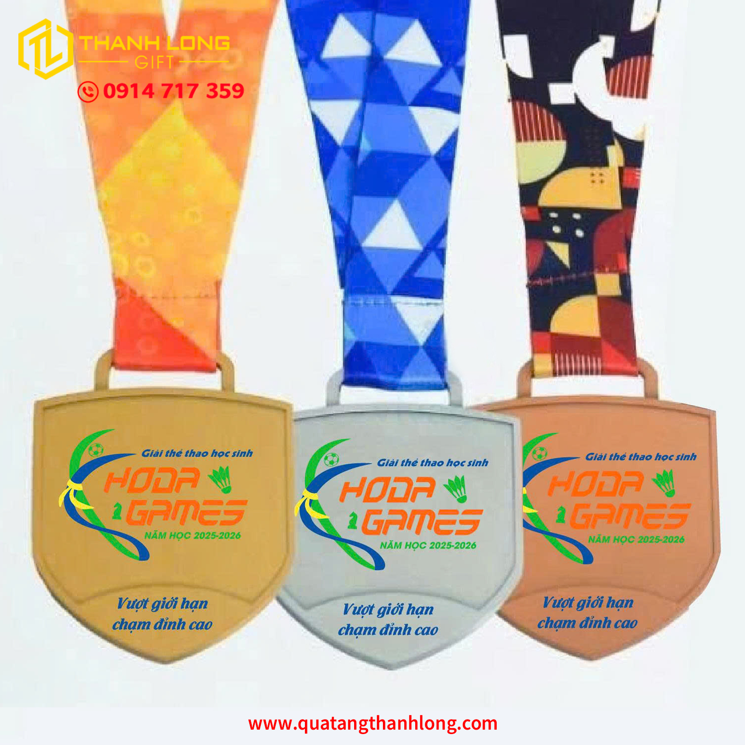 Huy chương tam giác cao cấp