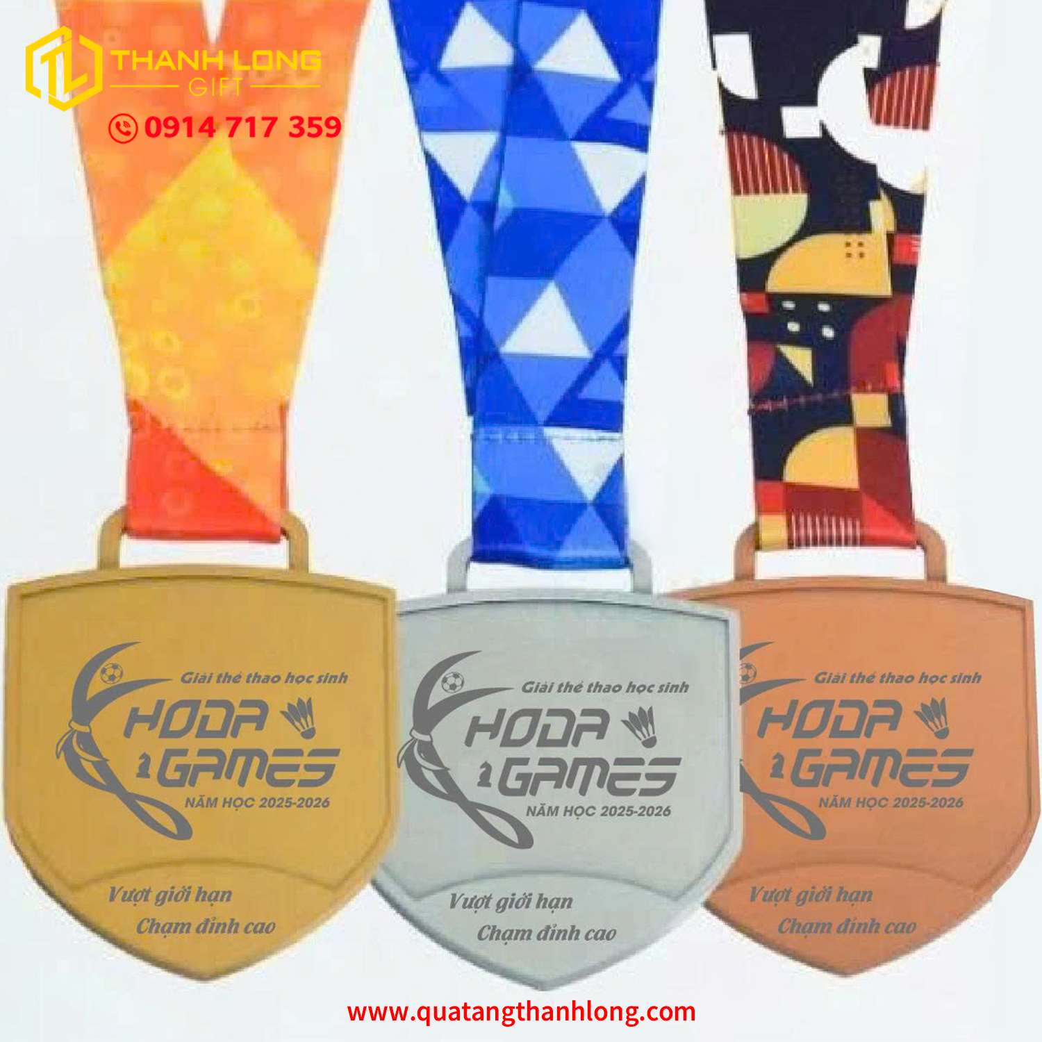 Huy chương tam giác cao cấp