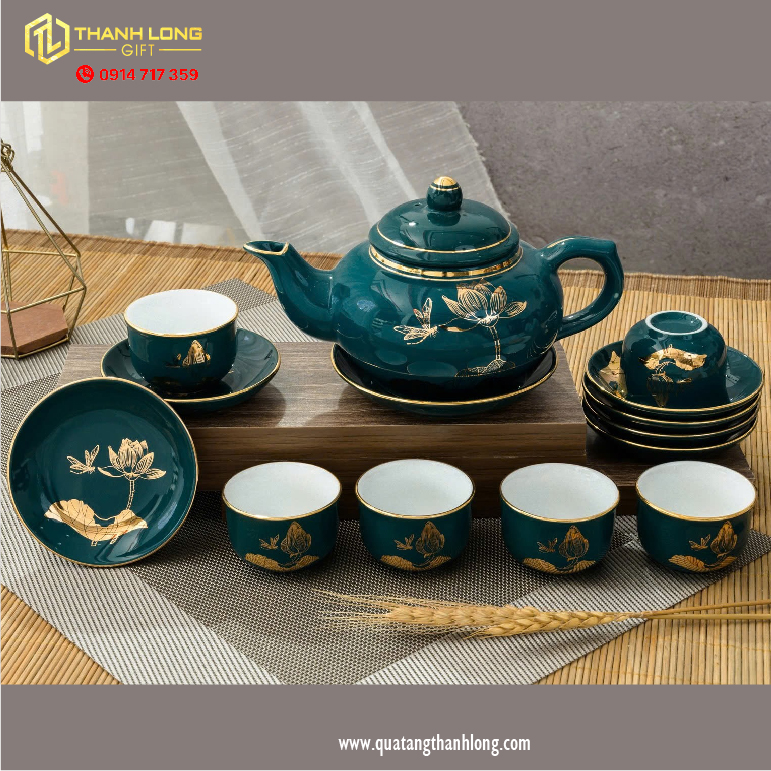 Bộ ấm chén sứ ngọc bích in hoa sen