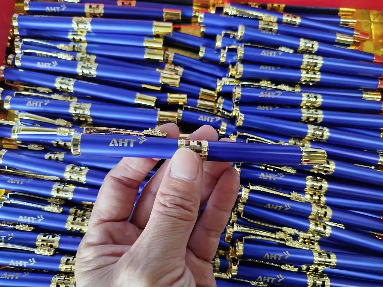 Bút ký cao cấp đầu rồng