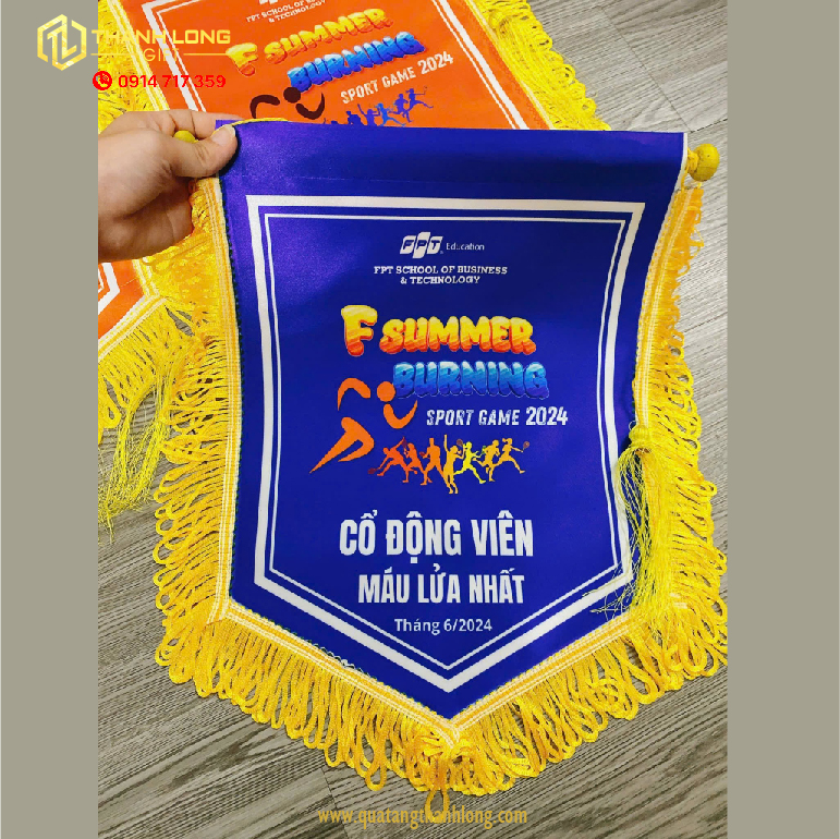 Cờ Lưu Niệm