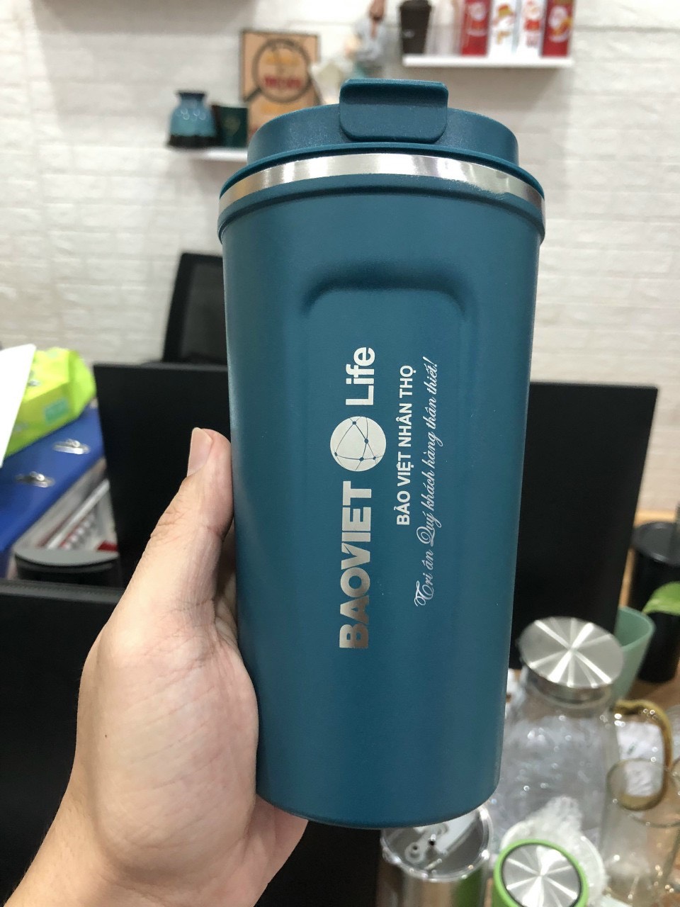 Ly Giữ Nhiệt In Theo Yêu Cầu Đậm Dấu Ấn Riêng
