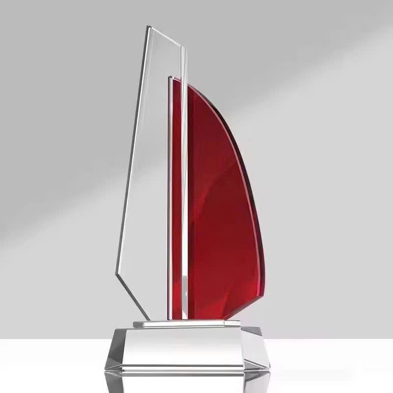 Cúp Pha Lê Cánh Buồm đỏ