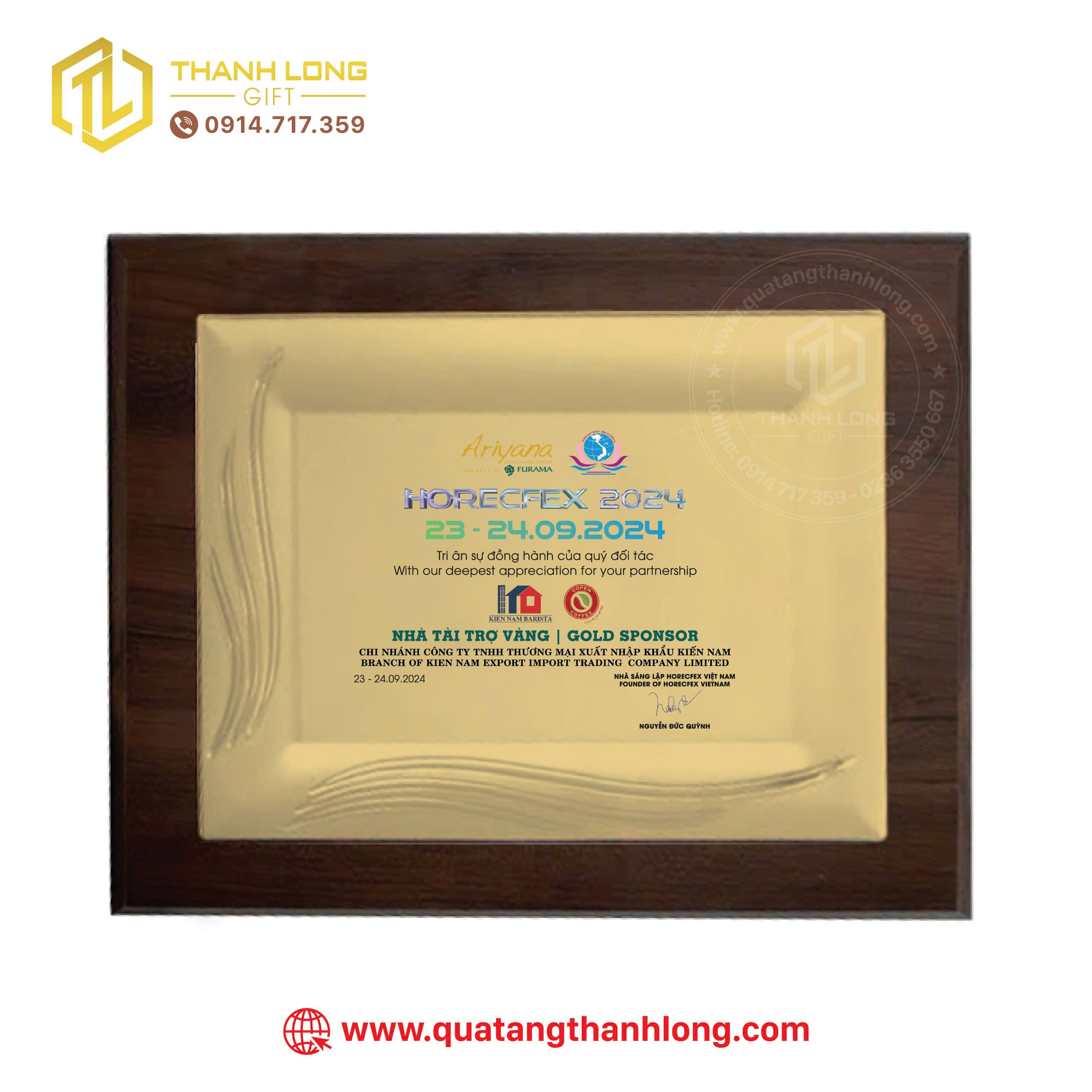 Bảng vinh danh kim loại màu gold 24X30cm