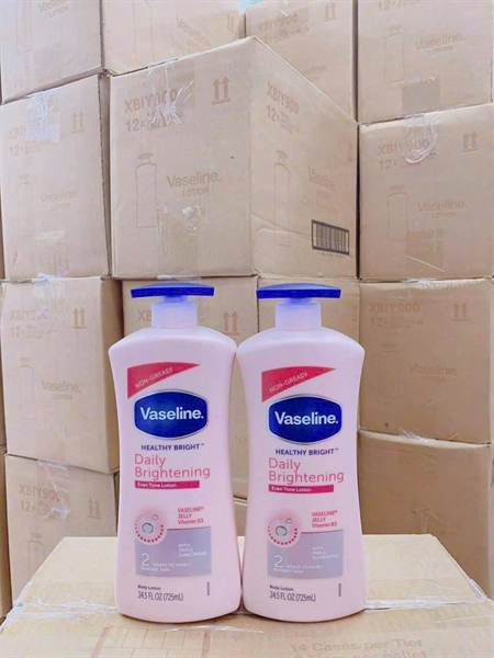 VASELINE - kem dưỡng body nâng tone 725ml (mỹ)