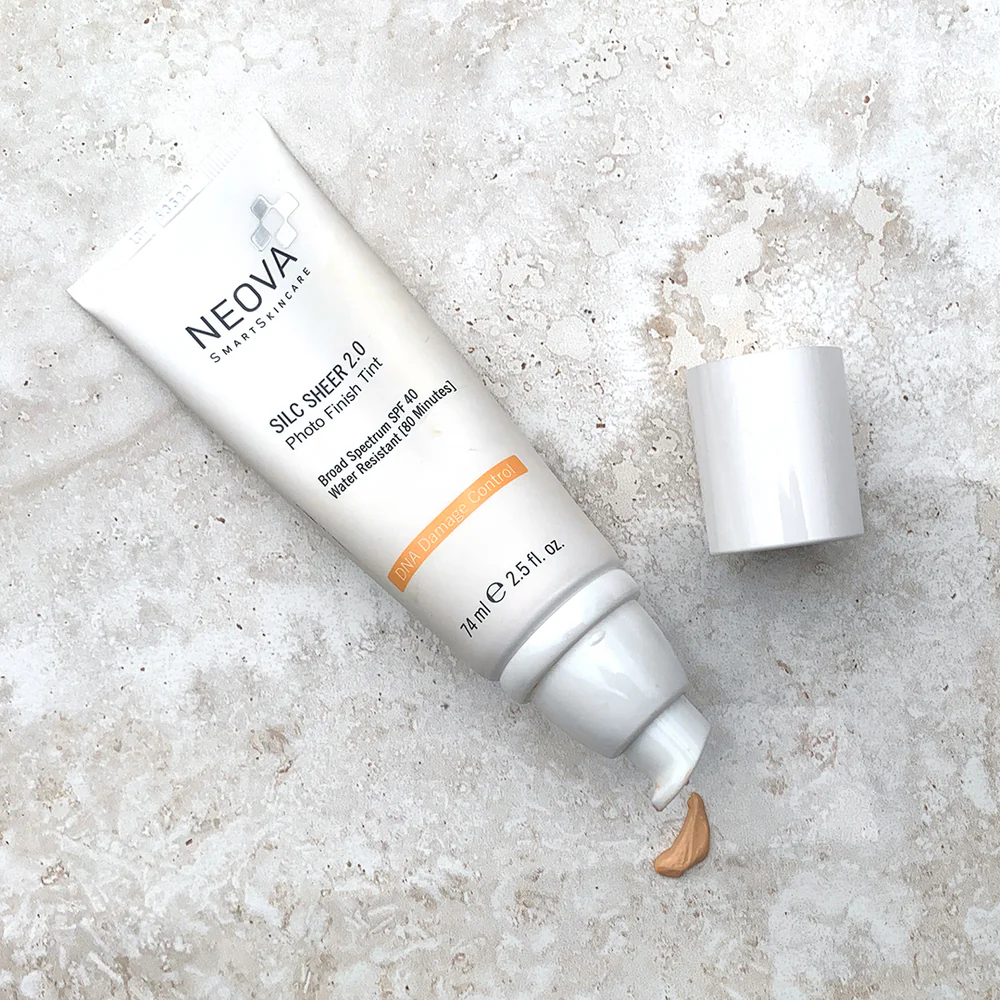 Neova Silc Sheer 2.0 SPF 40: Kem Chống Nắng Vật Lý Có Màu Đa Tác Động