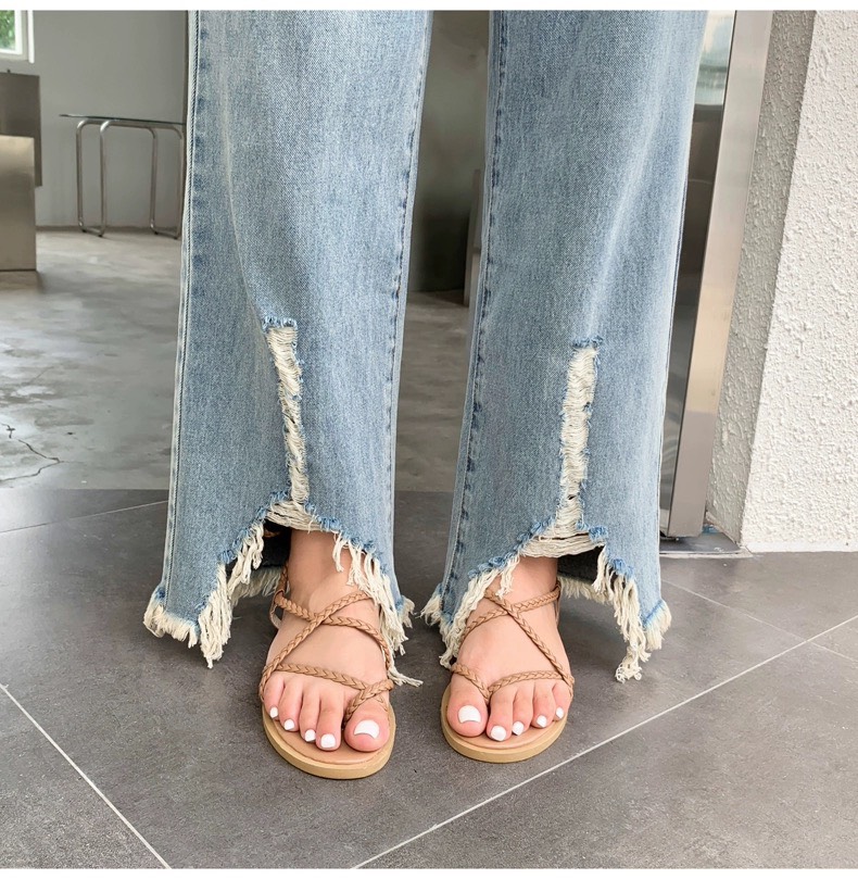 SUÔNG ỐNG RỘNG NHẠT RÁCH V LAI 0113