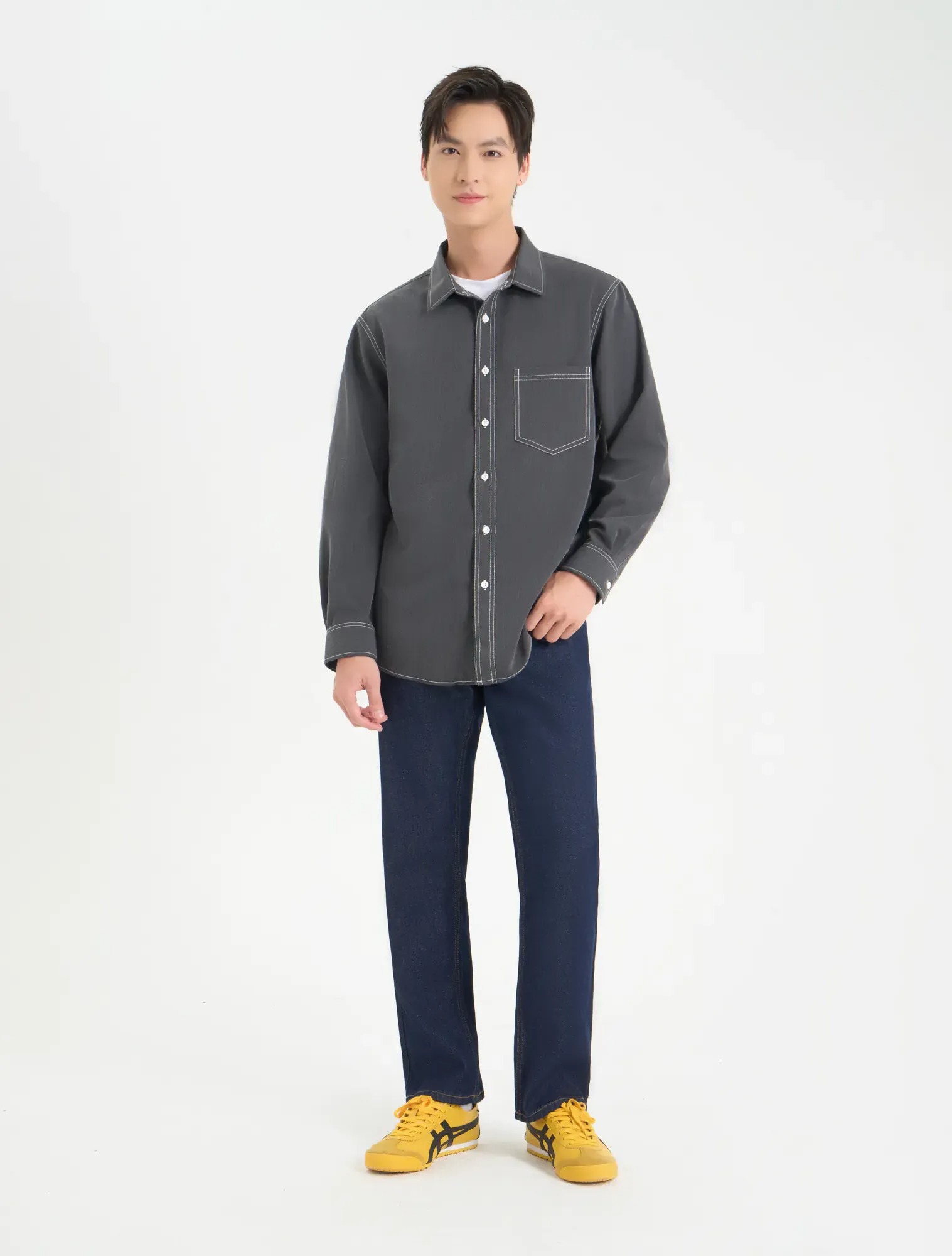 Áo sơ mi nam dài tay dáng suông form regular
