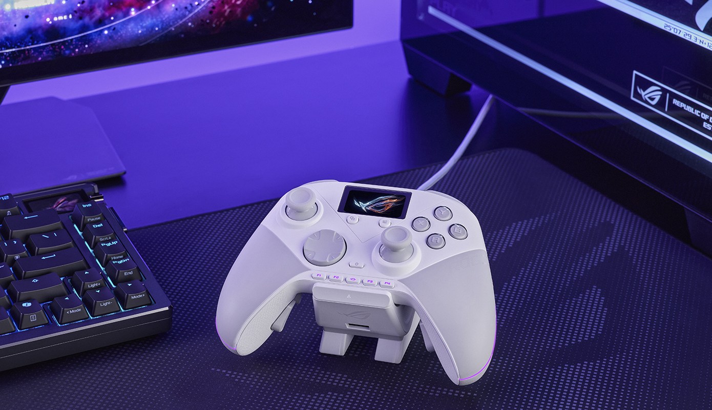ROG Raikiri II Pro trên dock sạc