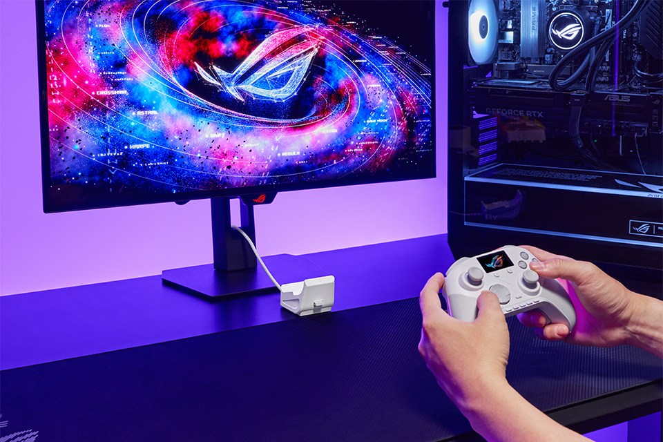 Chơi game PC với ROG Raikiri II Pro