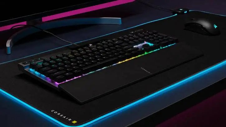 Bàn phím cơ K70 RGB PRO