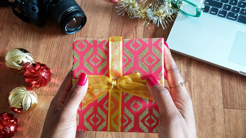 5 món quà tặng 20/10 ý nghĩa 100% phụ nữ đều muốn nhận