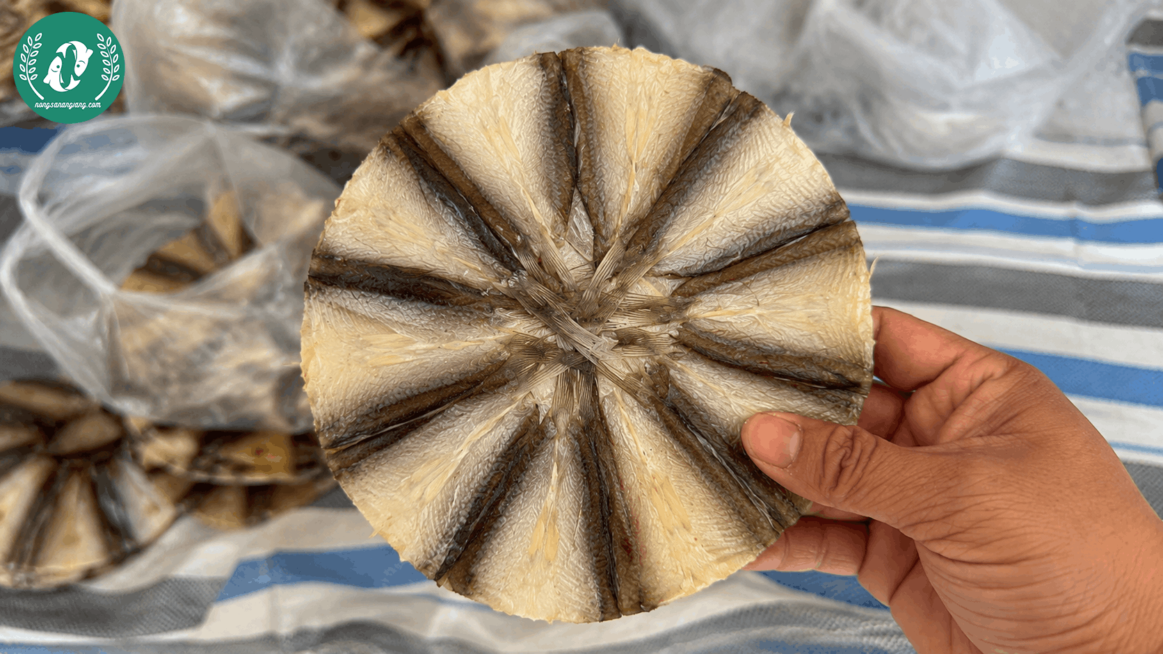 Khô Cá Linh Miền Tây