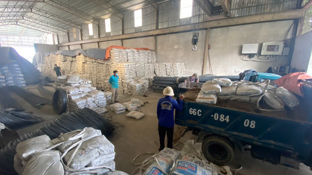 Bùng Nổ Khuyến Mãi Cực Sốc: Mua 50 Bao Xi Măng, Tặng Ngay 1 Bao Miễn Phí!