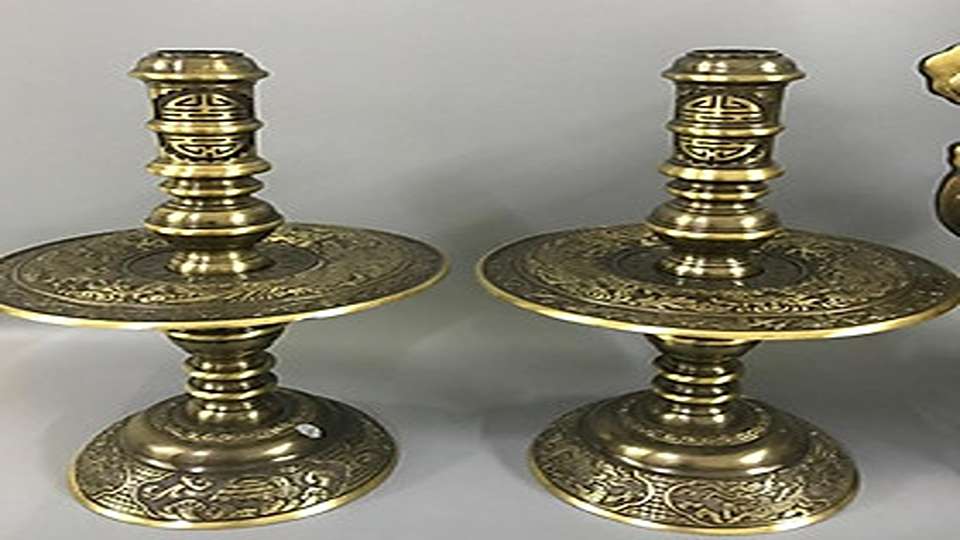 Chân Nến Đồng Phong Thủy: Sự Kết Hợp Tuyệt Vời Giữa Nghệ Thuật và Tâm Linh