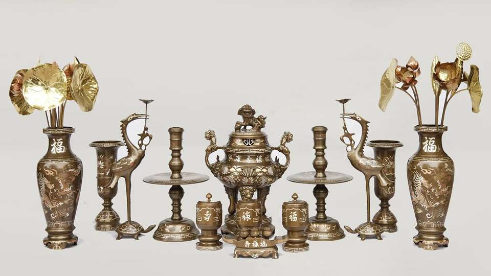 Tại Sao Đồ Đồng Lại Được Ưu Tiên Trong Thờ Cúng?