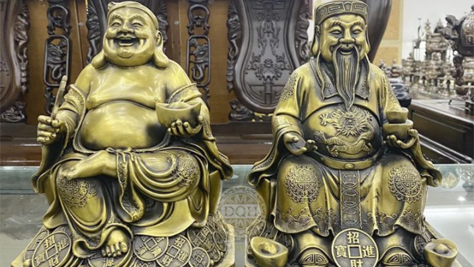 Khám Phá Ý Nghĩa Tâm Linh Sâu Sắc Của Thần Tài Thổ Địa Bằng Đồng