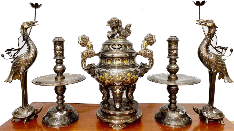 Sự Kỳ Diệu Từ Bộ Ngũ Sự Bằng Đồng: Linh Hồn Phong Thủy