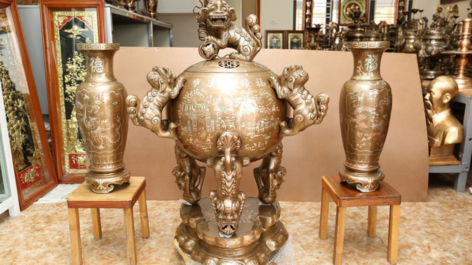 Uy Vũ Thất Lân: Đỉnh Đồng Mang Linh Khí Và Tài Lộc Vào Nhà