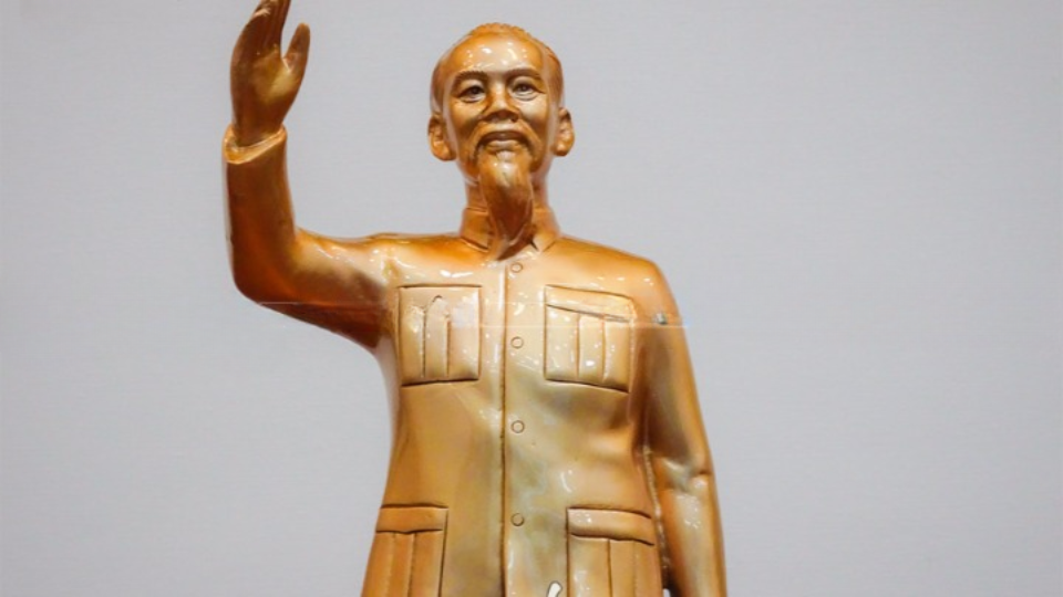 Tượng Bác Hồ Bằng Đồng – Sản Phẩm Tâm Huyết Của Nghệ Nhân