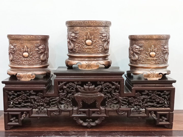 Bát Hương Đồng- Cửu Diệu Thiên.jpg