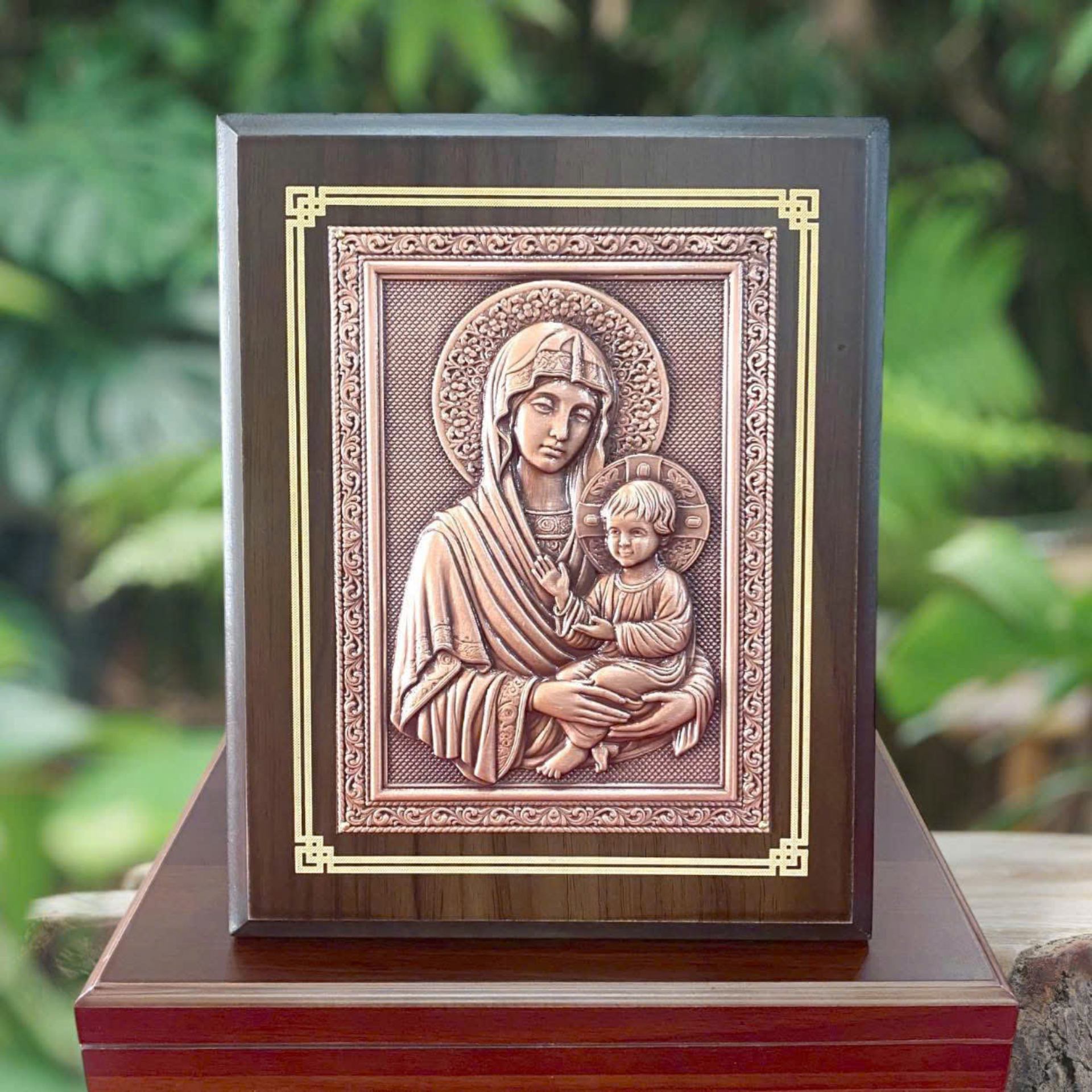 Tranh Đồng Công Giáo - Đức Mẹ Và Chúa Hài Đồng ( 17x22cm ) - Đồ Đồng Cửu Diệu Thiên - TCG025