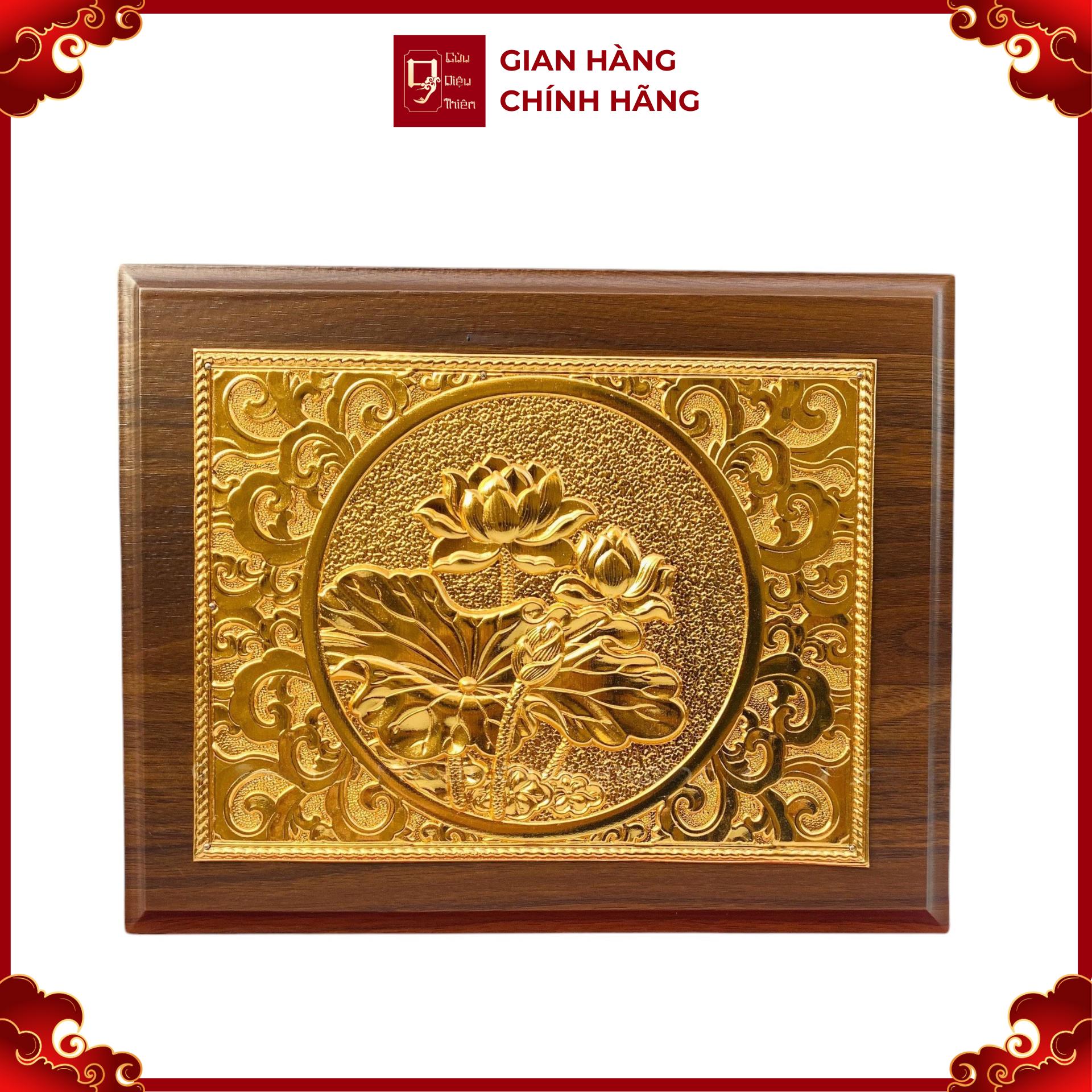 Tranh Đồng Hoa Sen , Dát Vàng ( 20x25cm ) - Cửu Diệu Thiên - SH034