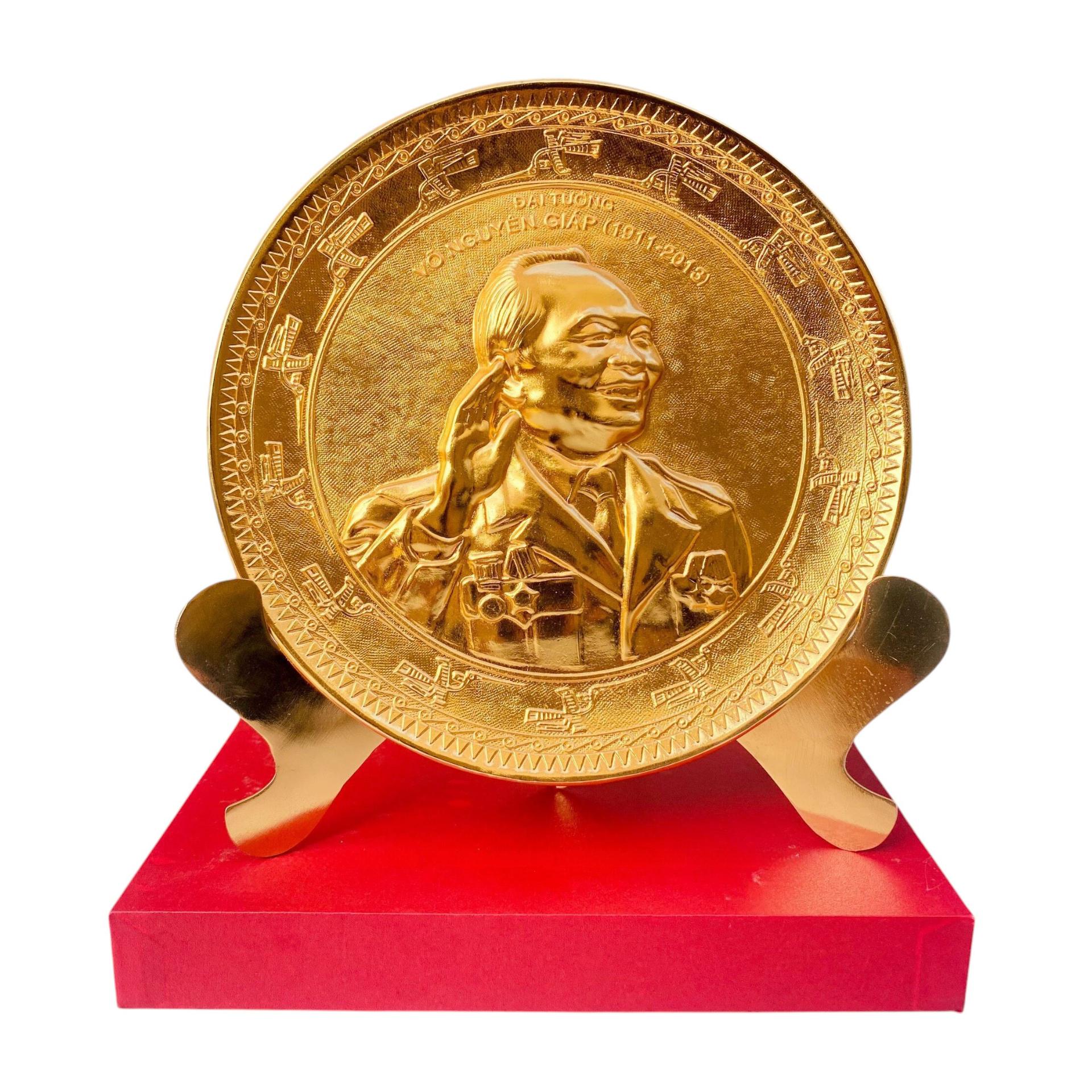 Tranh Đĩa Đồng Chân Dung Đại Tướng Võ Nguyên Giáp, Mạ Vàng 24k ( Cao 23cm ) - Cửu Diệu Thiên - TD035