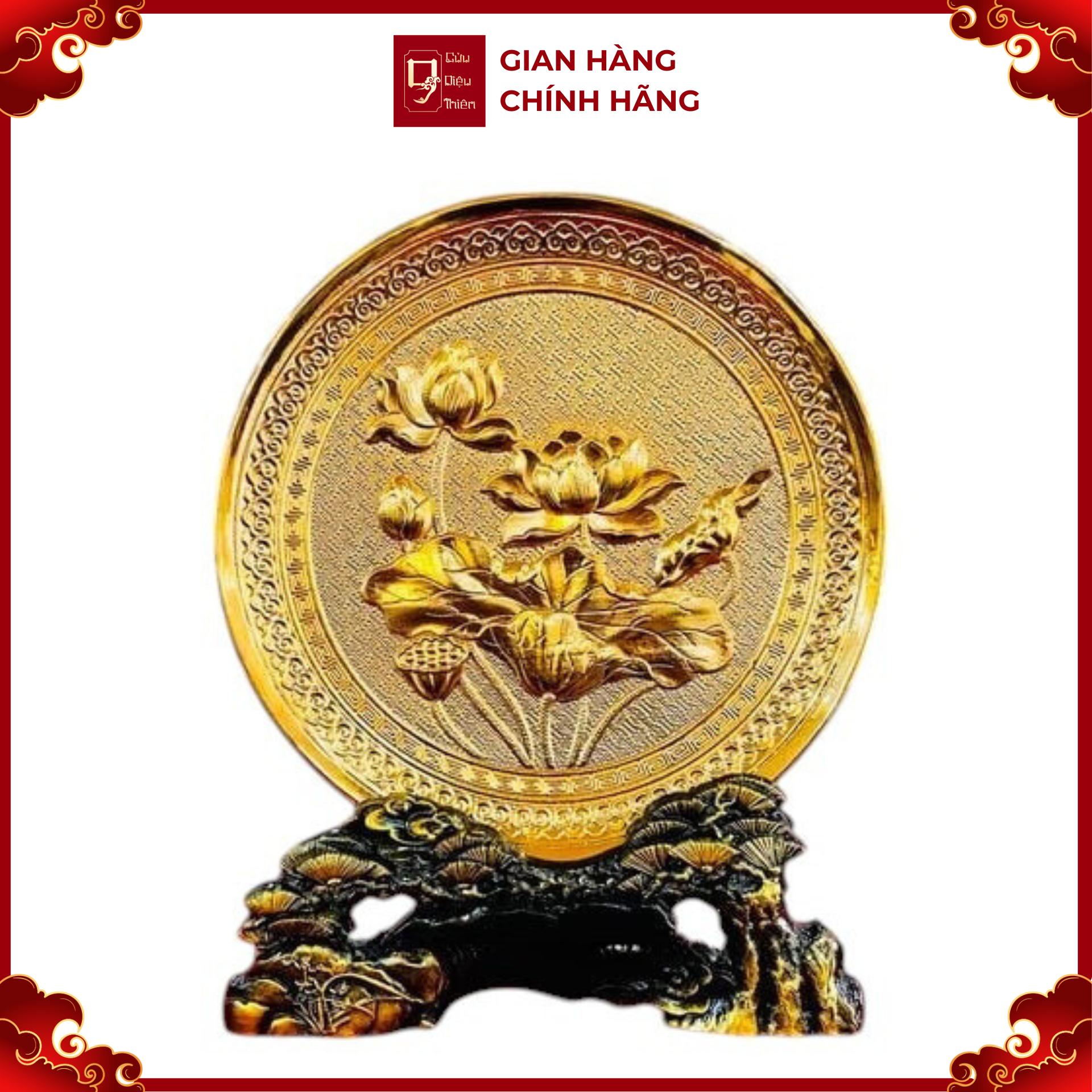 Tranh Đĩa Đồng Hoa Sen , Mạ Vàng 24K ( Đường Kính 20cm ) - Cửu Diệu Thiên - HV001