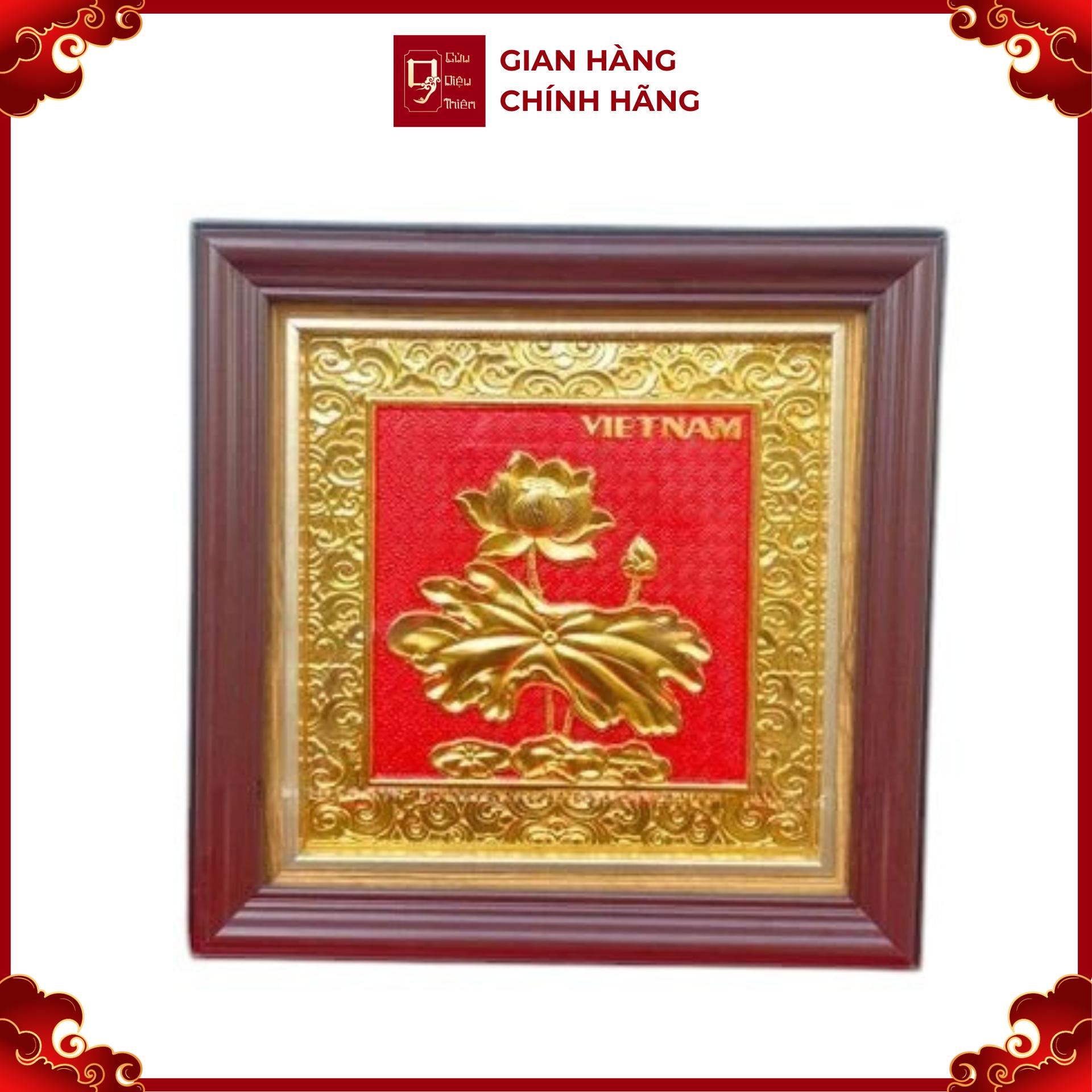 Tranh Đồng Hoa Sen , Dát Vàng ( 26x26cm ) - Cửu Diệu Thiên - SH041