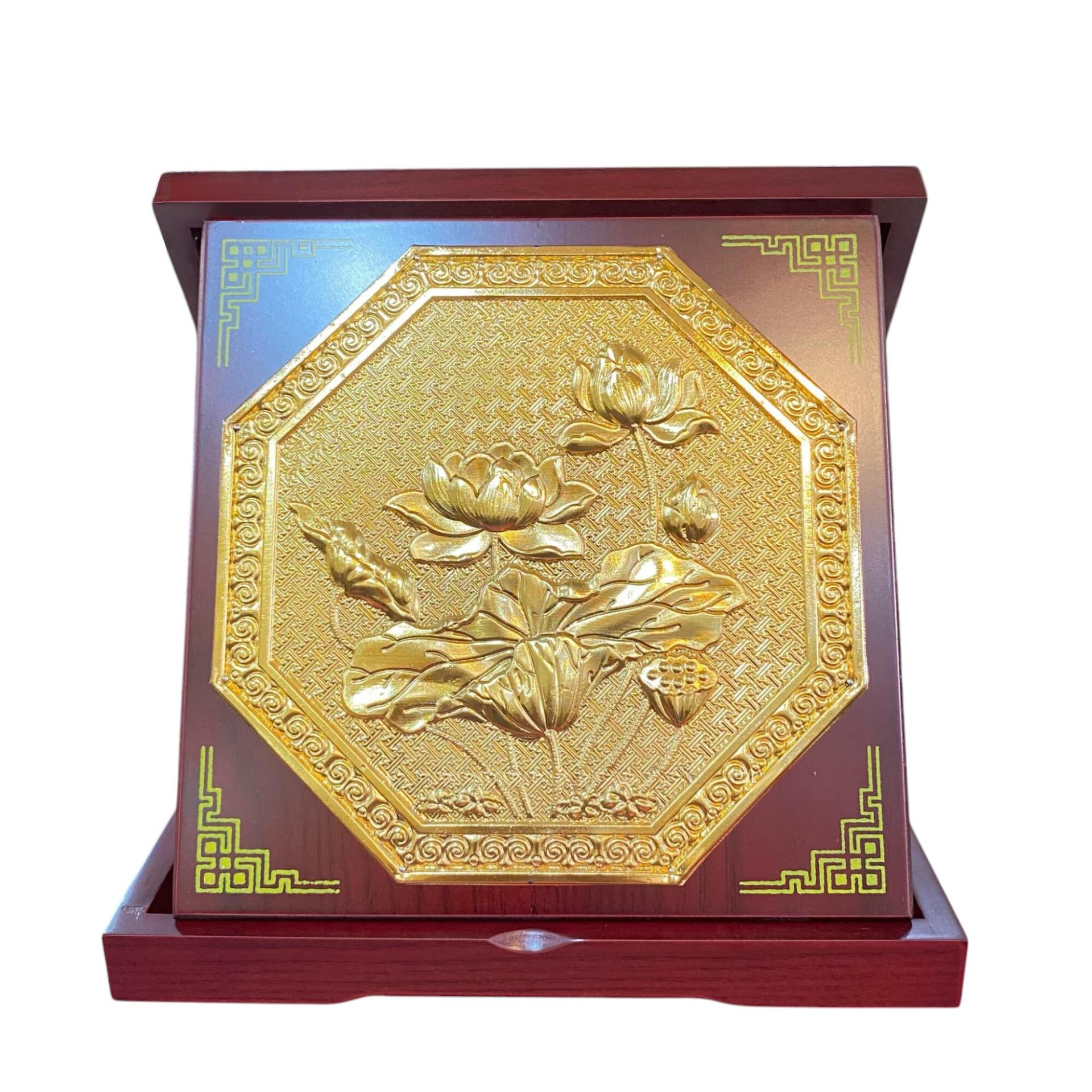Tranh Đồng Hoa Sen , Mạ Vàng 24k ( Đường Kính 23cm ) - Cửu Diệu Thiên - TD033