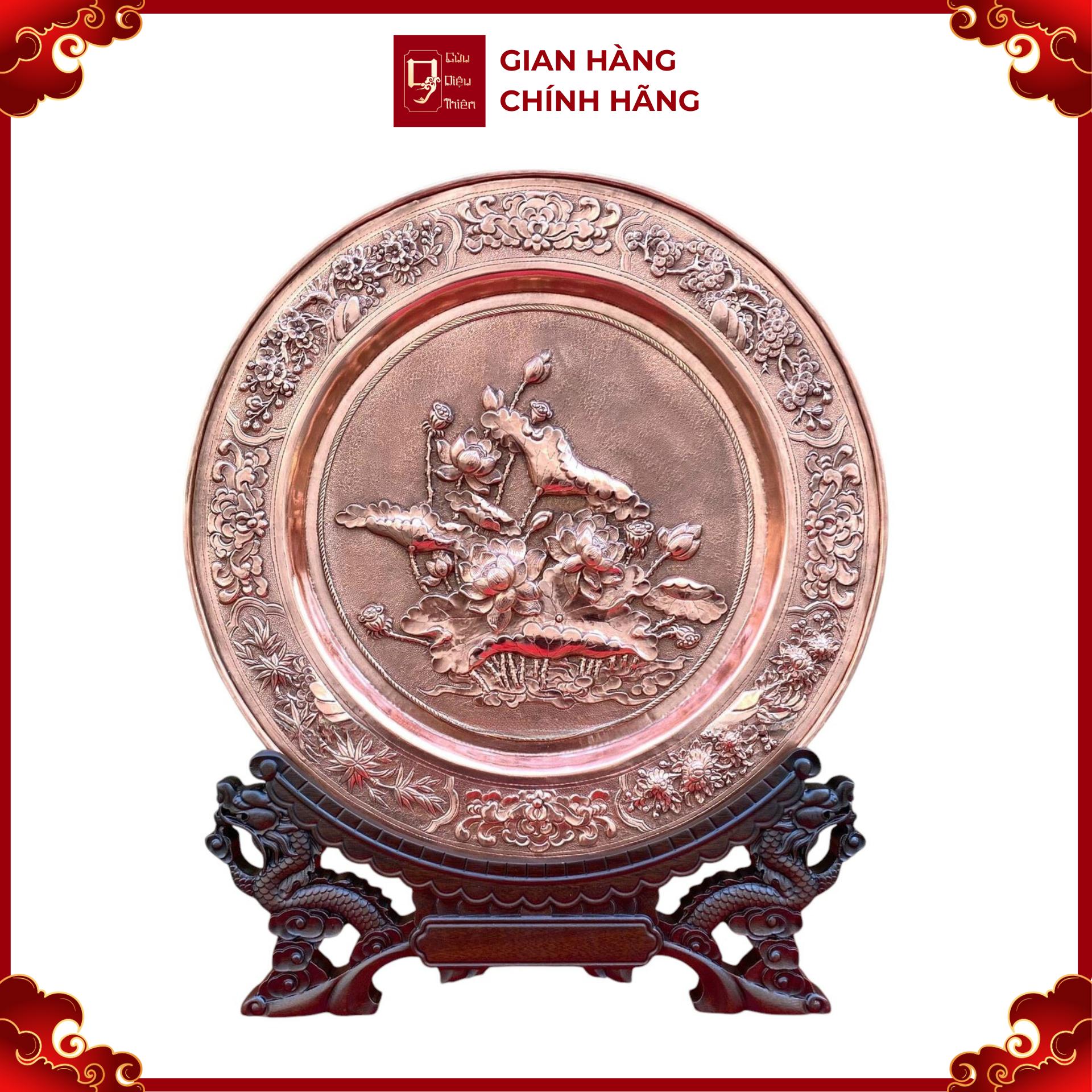Tranh Đĩa Đồng Hoa Sen ( 35x41cm ) - Cửu Diệu Thiên - TD013
