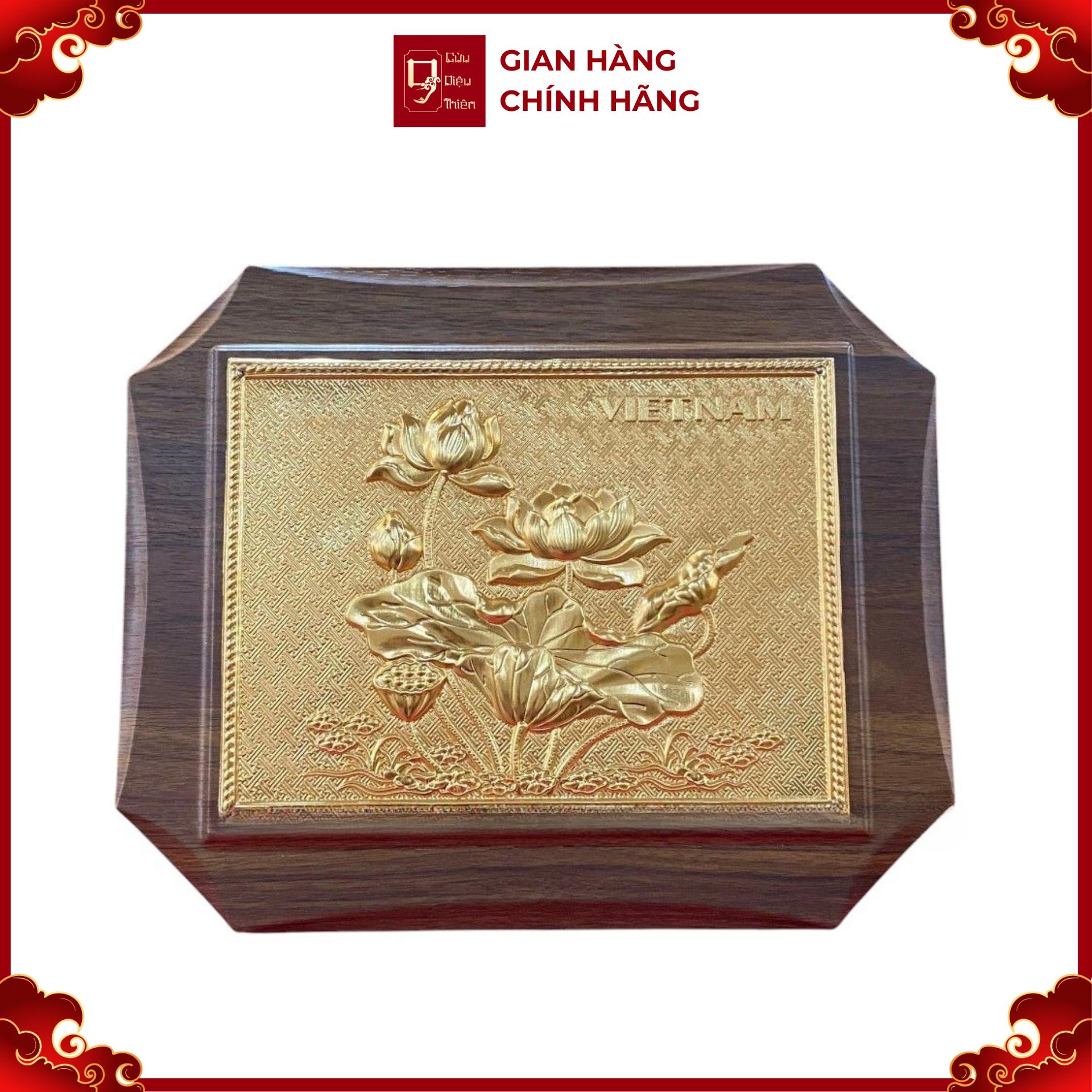 Tranh Đồng Hoa Sen ( 20x25cm ) - Cửu Diệu Thiên - SH032
